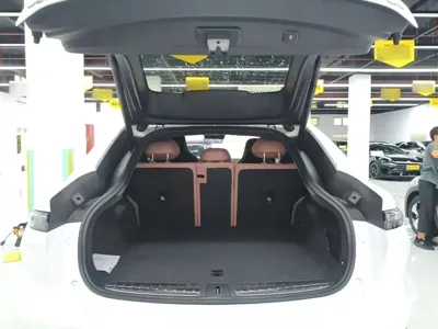 Nio EC6