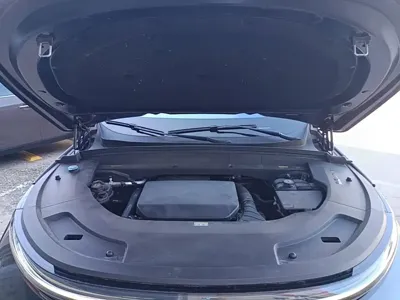 Li Auto Li L7