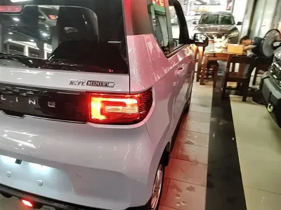 Wuling MINIEV