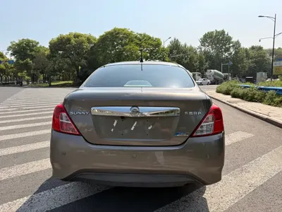 Nissan Sunny