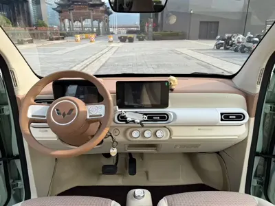 Wuling MINIEV