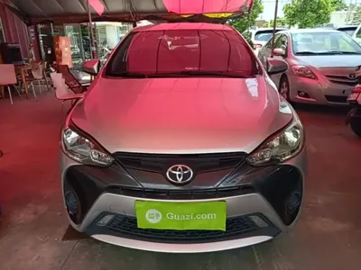 Toyota Yaris L