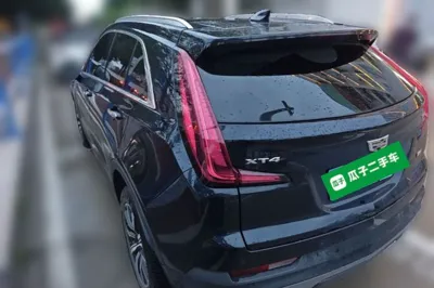 Cadillac XT4