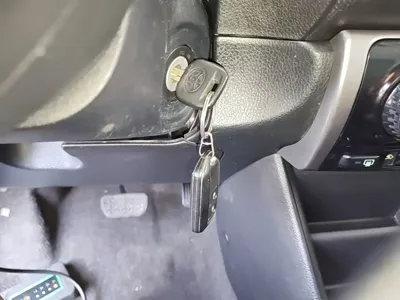 Toyota Yaris L
