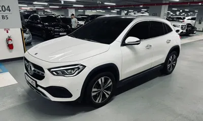 Mercedes-Benz GLA-Class