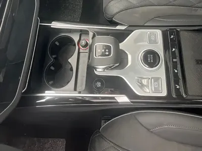 Hongqi Hongqi HS5