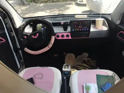 Wuling MINIEV
