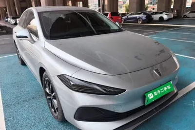 Roewe D7