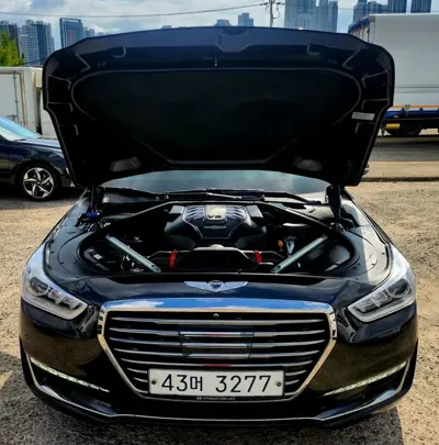 Genesis EQ900