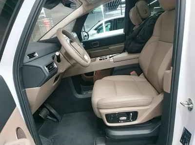 Li Auto MEGA