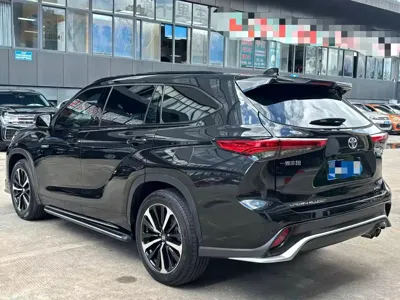 Toyota Crown Kluger