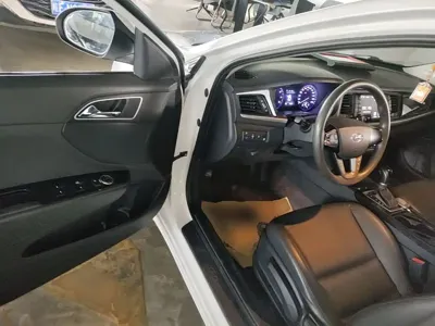 Hyundai Mistra