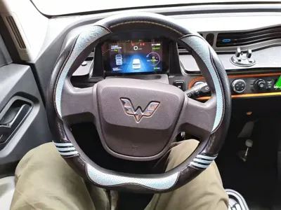 Wuling MINIEV