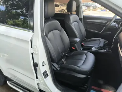 Roewe RX3