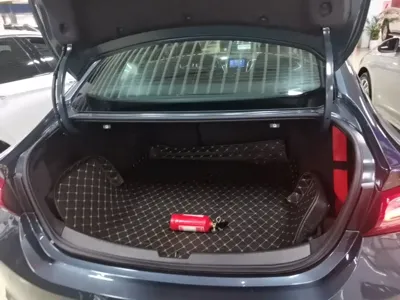 Chevrolet Malibu XL