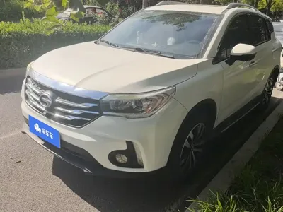 GAC Motor Trumpchi GS4