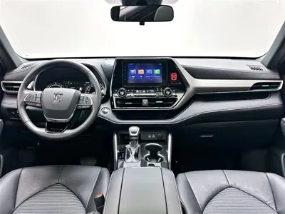 Toyota Crown Kluger