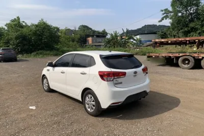 Kia K2