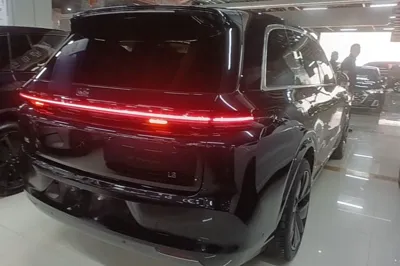 Li Auto L8
