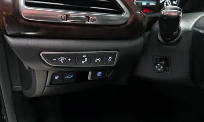 Genesis EQ900