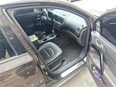 GAC Motor Trumpchi GS4