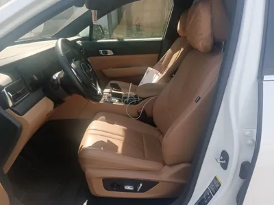 Li Auto ONE