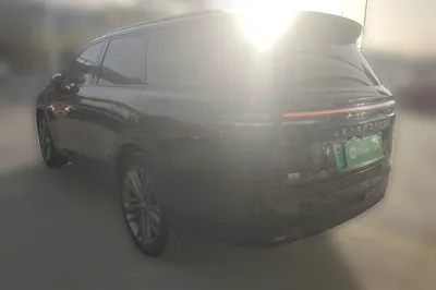 Leapmotor C16