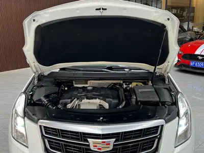 Cadillac XTS