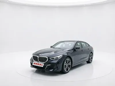 BMW i5
