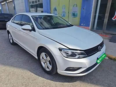 Volkswagen Lamando