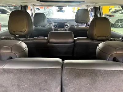 Jeep Grand Commander