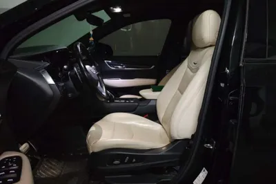 Cadillac XT6