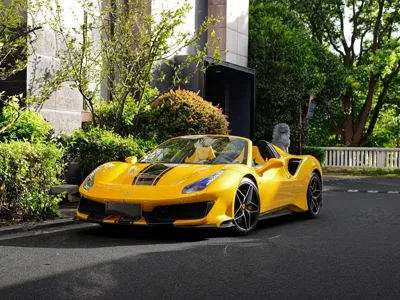 Ferrari 488