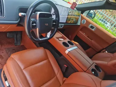 Li Auto Li L8
