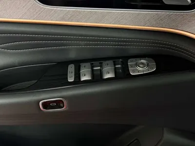 Chery Tiggo 9 C-DM