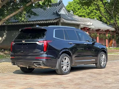 Cadillac XT6