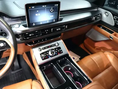 Lincoln Aviator