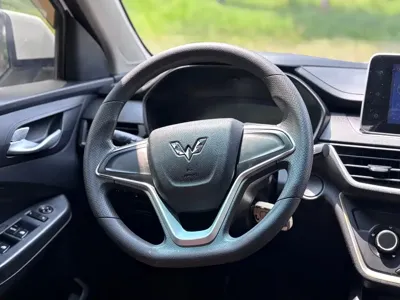 Wuling Hongguang S3