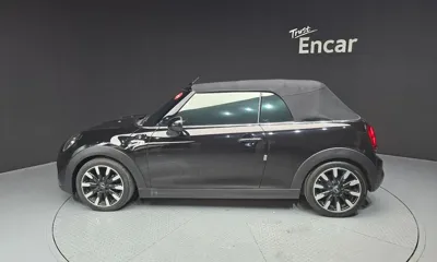 MINI Cooper Convertible