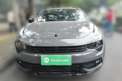 Lynk & Co 02