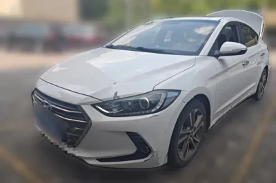 Hyundai Elantra (6th Generation