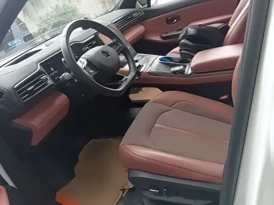 Nio EC6