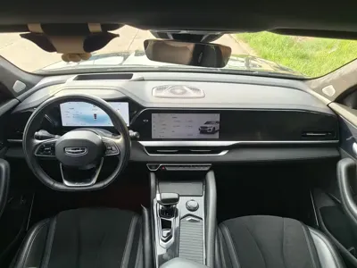 Geely Xingyue L