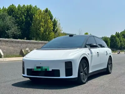Li Auto 理想i6