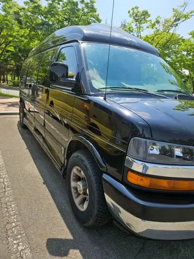 Chevrolet Express Van