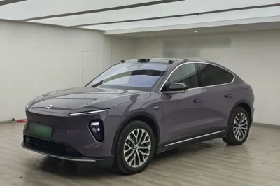 Nio EC6