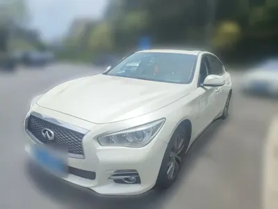 Infiniti Q50L