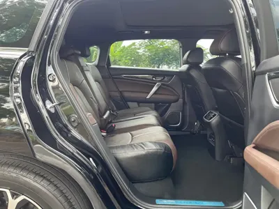 Honda UR-V