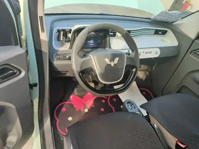 Wuling MINIEV