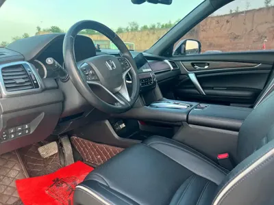 Honda UR-V